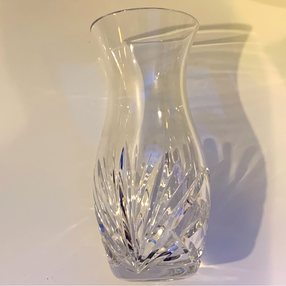 Wedgewood Crystal Vase - Picture 11 of 16